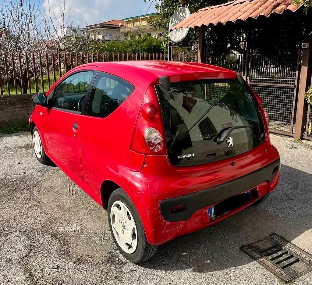 Peugeot 107 1.0 68CV 3p. Sweet Years