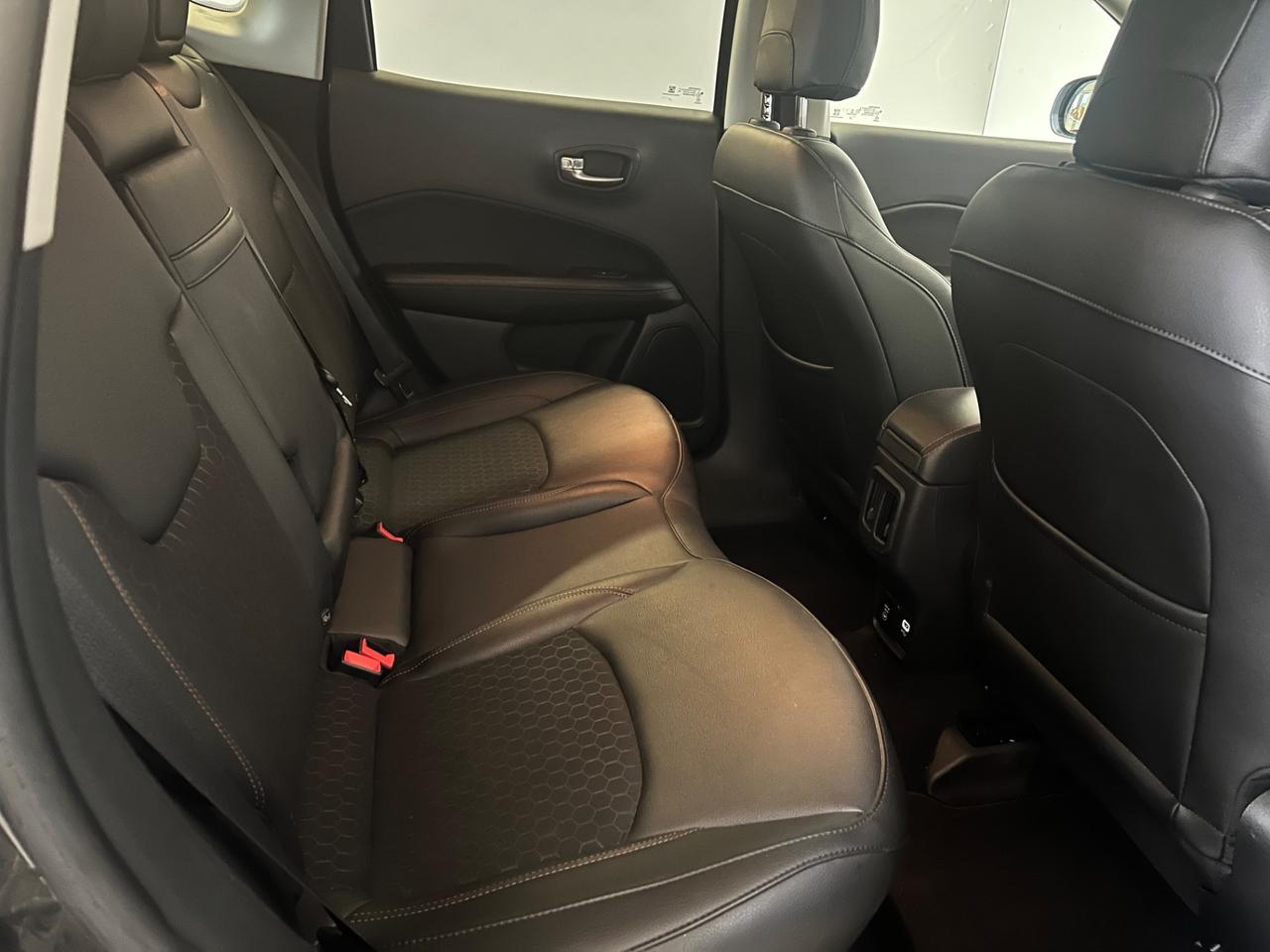 Jeep Compass II 2017 1.3 turbo t4 phev Limited 4xe at6