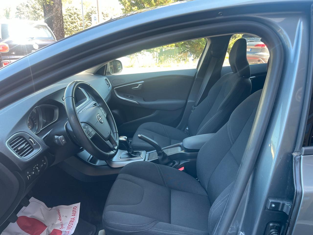 Volvo V40 D2 Business NEO PATENTATI