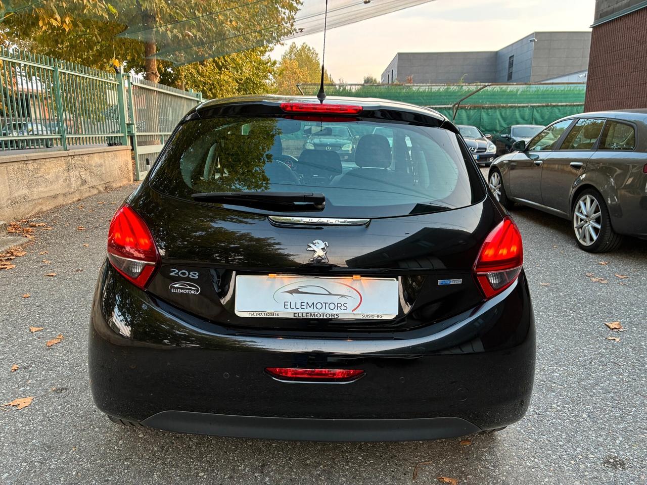 PEUGEOT 208 SOLO 29.813KM