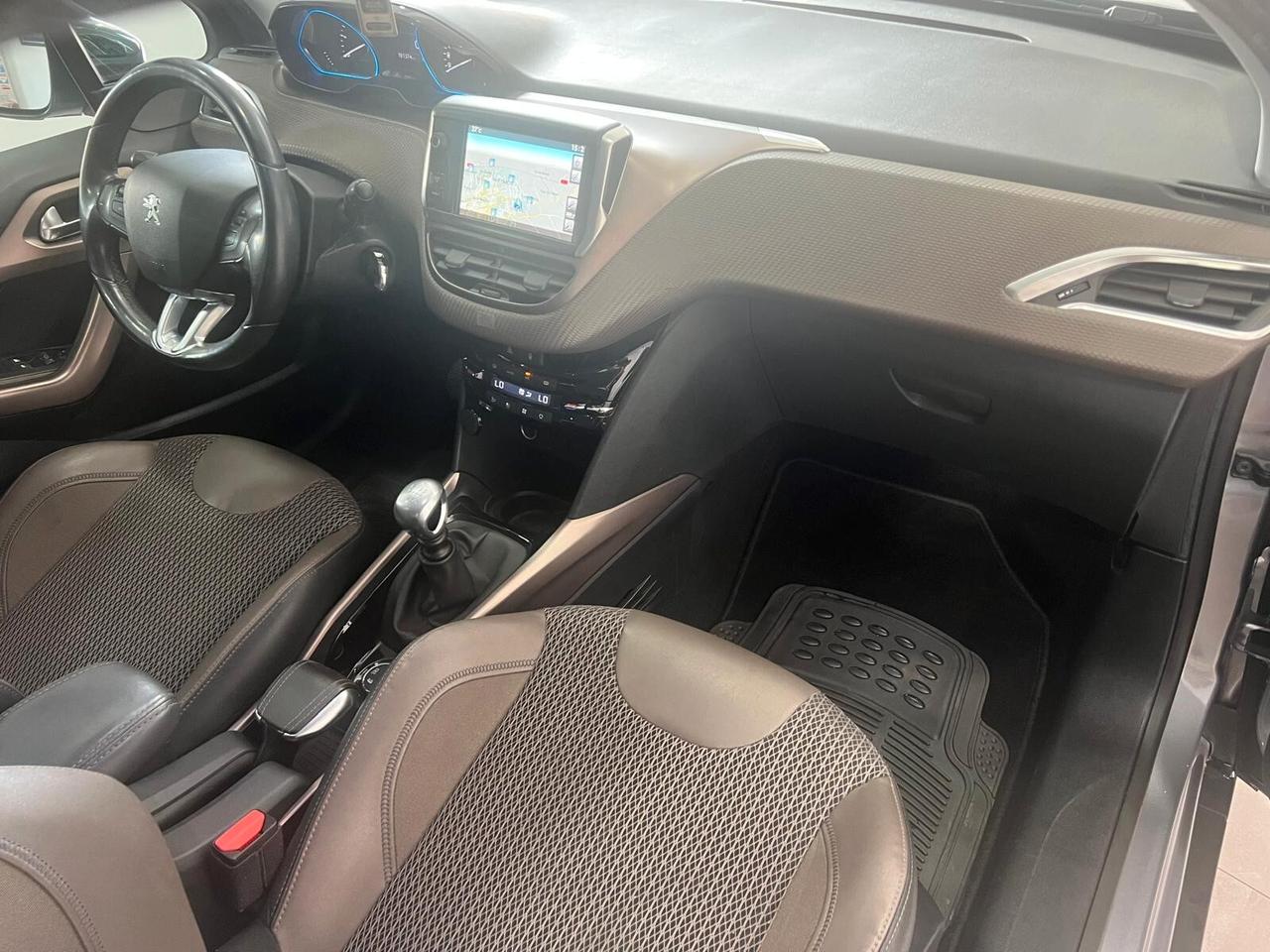 Peugeot 2008 1.6 e-HDi 115 CV Stop&Start Allure