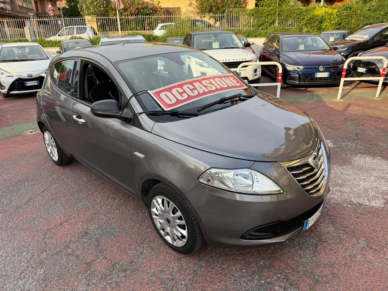 Lancia Ypsilon 69cv *Sensori Di Parcheggio
