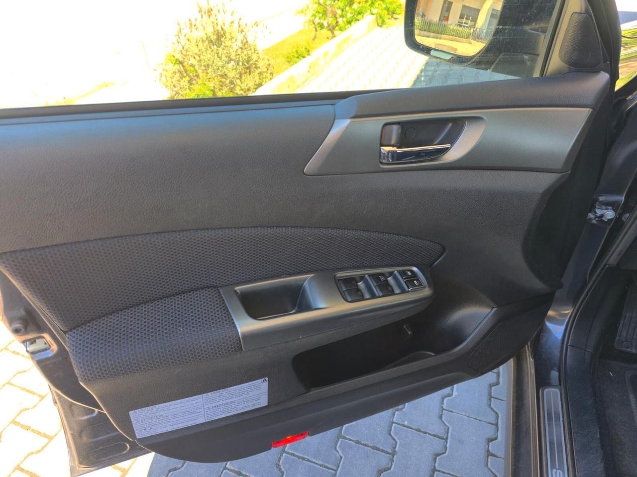 Subaru Forester 2.0D XS Exclusive (15 ANNIVERSARY) AWD