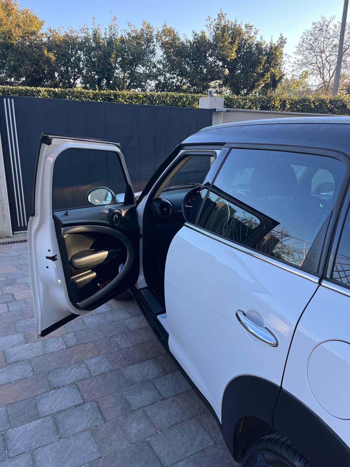 Mini Cooper D Countryman 2.0 Automatica