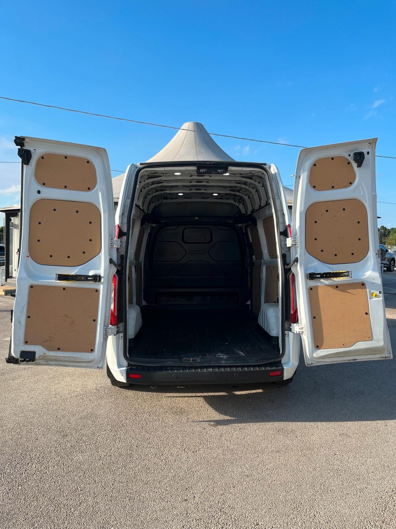 Ford Transit Custom 300 2.0 EcoBlue Hybrid 130 PC Furgone Trend