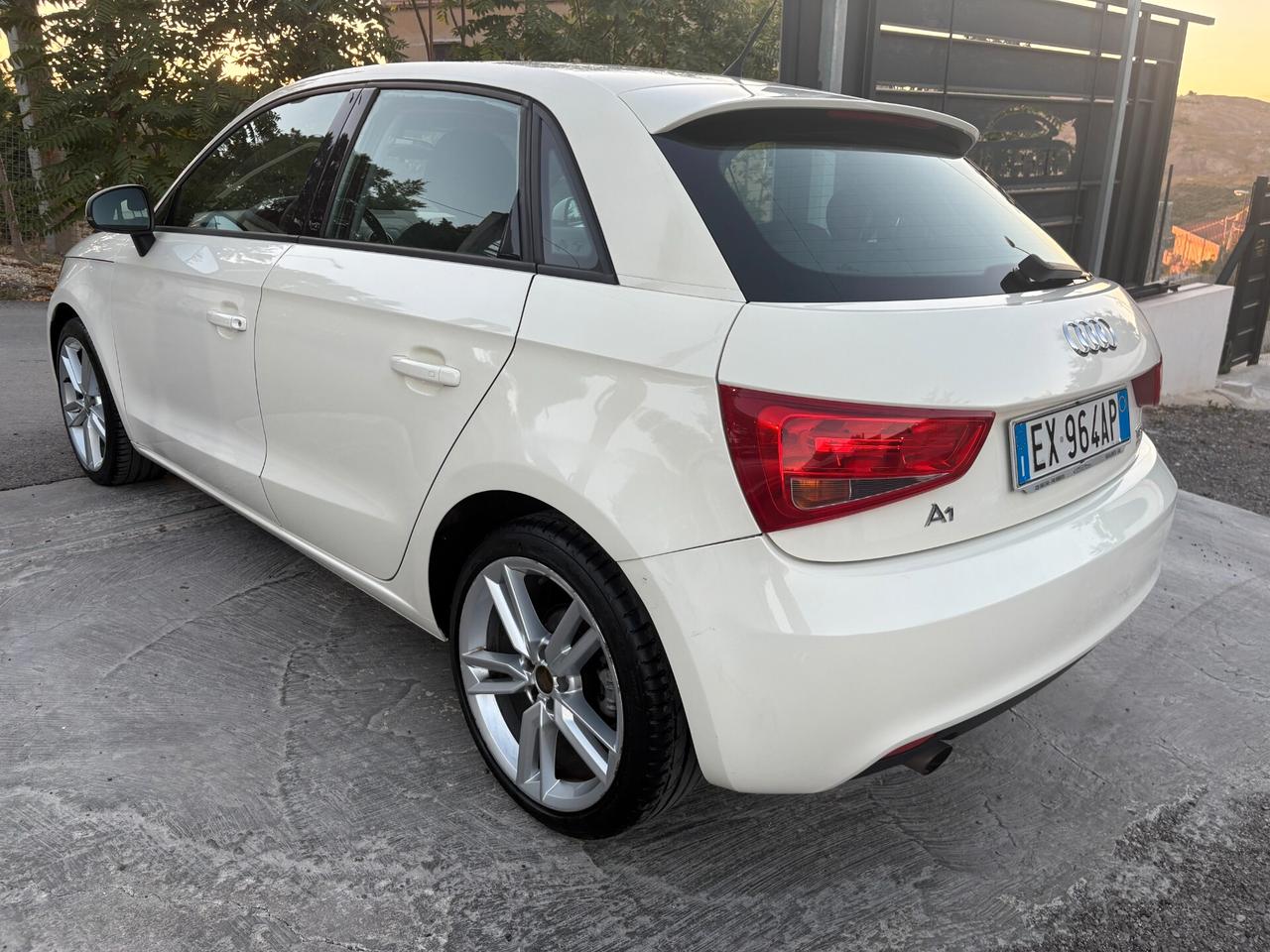 Audi A1 1.6 TDI 105 CV