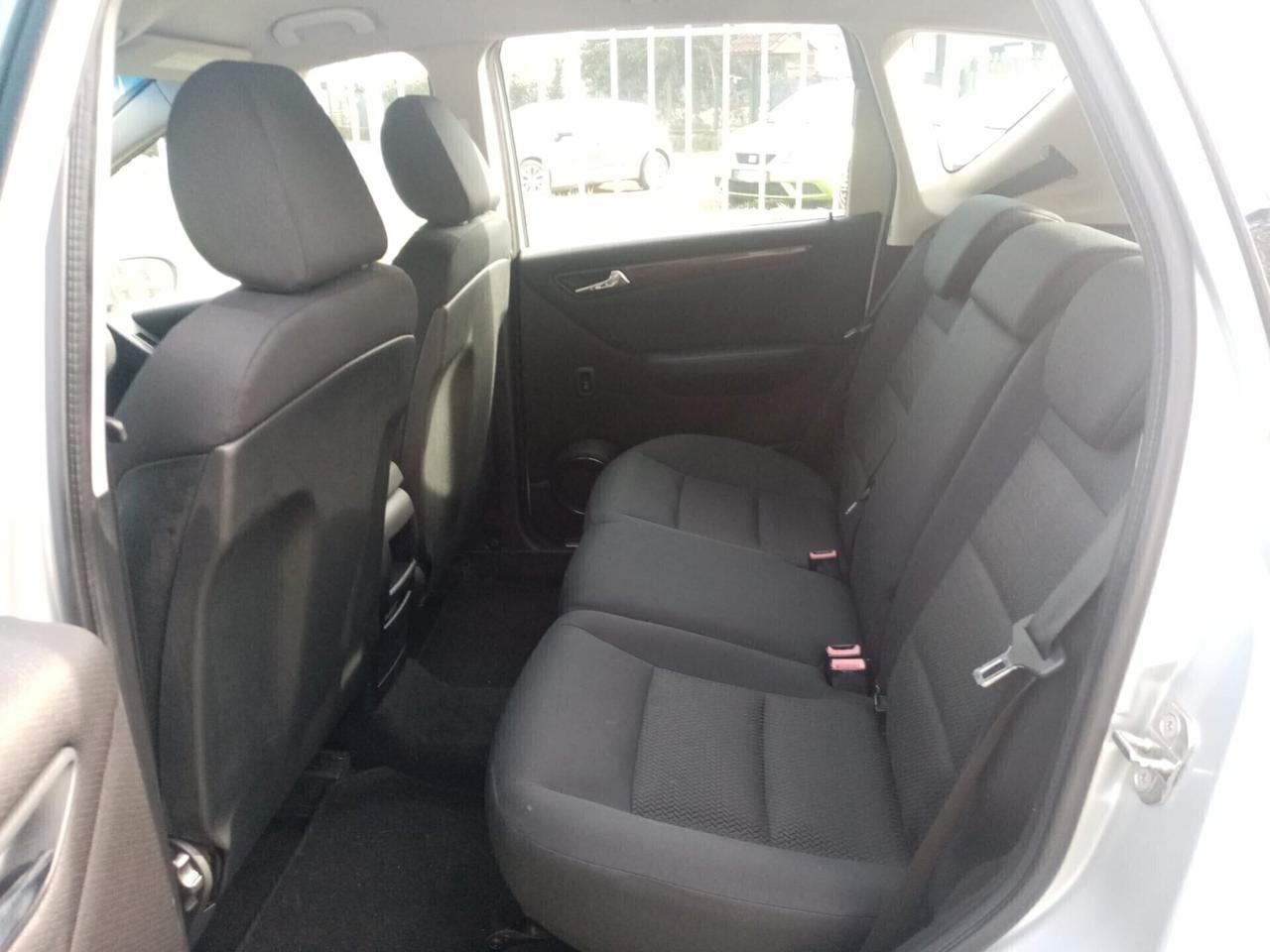 MERCEDES CLASSE A 180 CDI AVANTGARDE EDITION 10