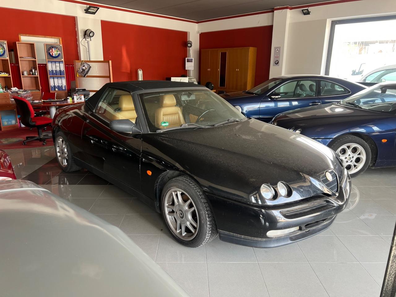 Alfa Romeo GTV Spider 2.0i 16V Twin Spark cat L