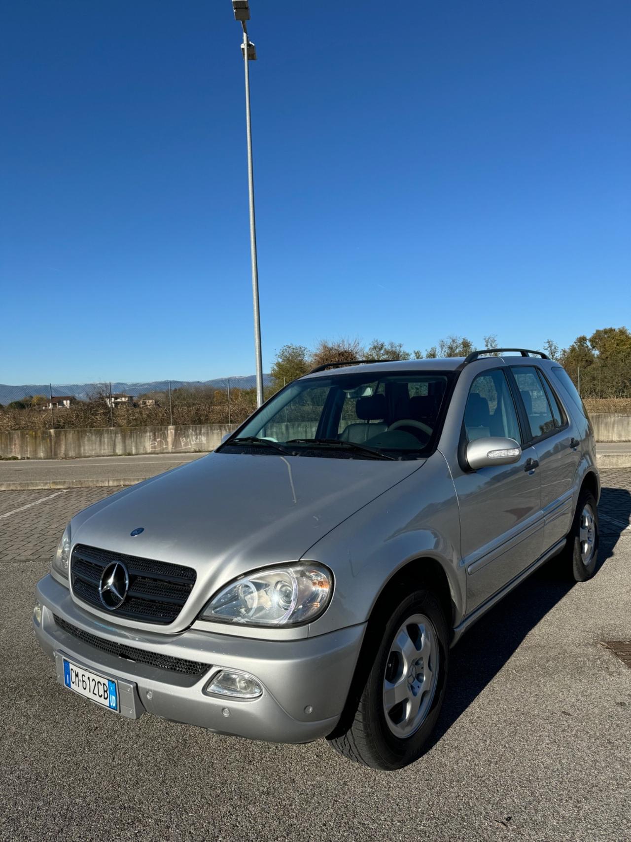 Mercedes-benz ML 270 ML 270 turbodiesel cat CDI SE Leather