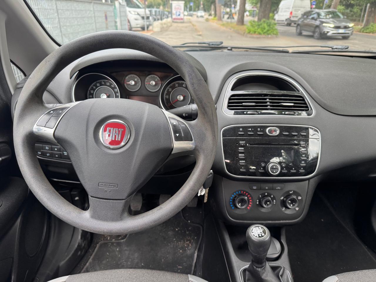 Fiat Punto Evo 1.3 Mjt 75 cv 5p neopat garanzia 12 mesi