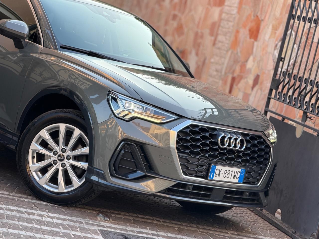 Audi Q3 35 TDI S tronic Business Advanced
