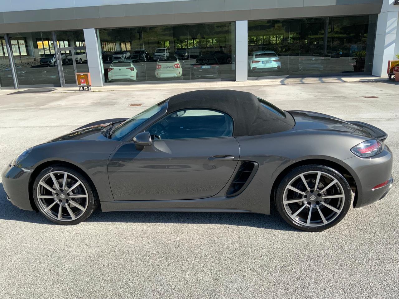 Porsche 718 Spyder 718 Boxster 2.0