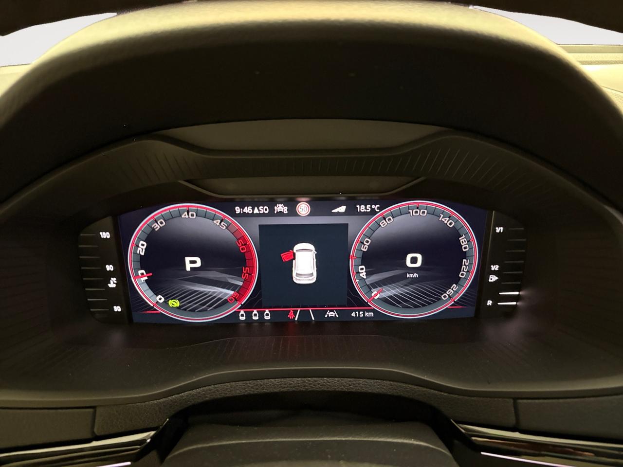 SKODA Karoq Sportline 2.0 TDI 110 kW 150 CV DSG