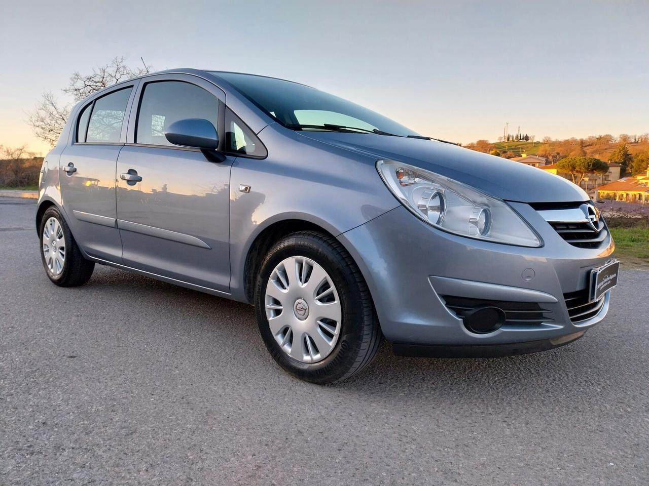 Opel Corsa 1.2 5 porte Club GPL - ok neopatentati