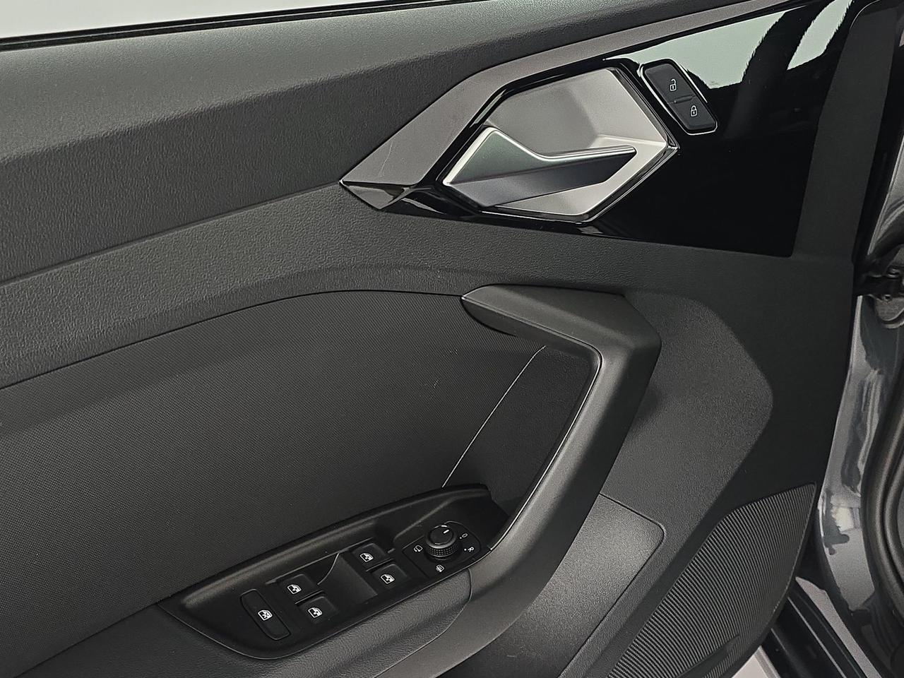 Audi A1 sportback 25 1.0 tfsi admired advanced s-tronic my20