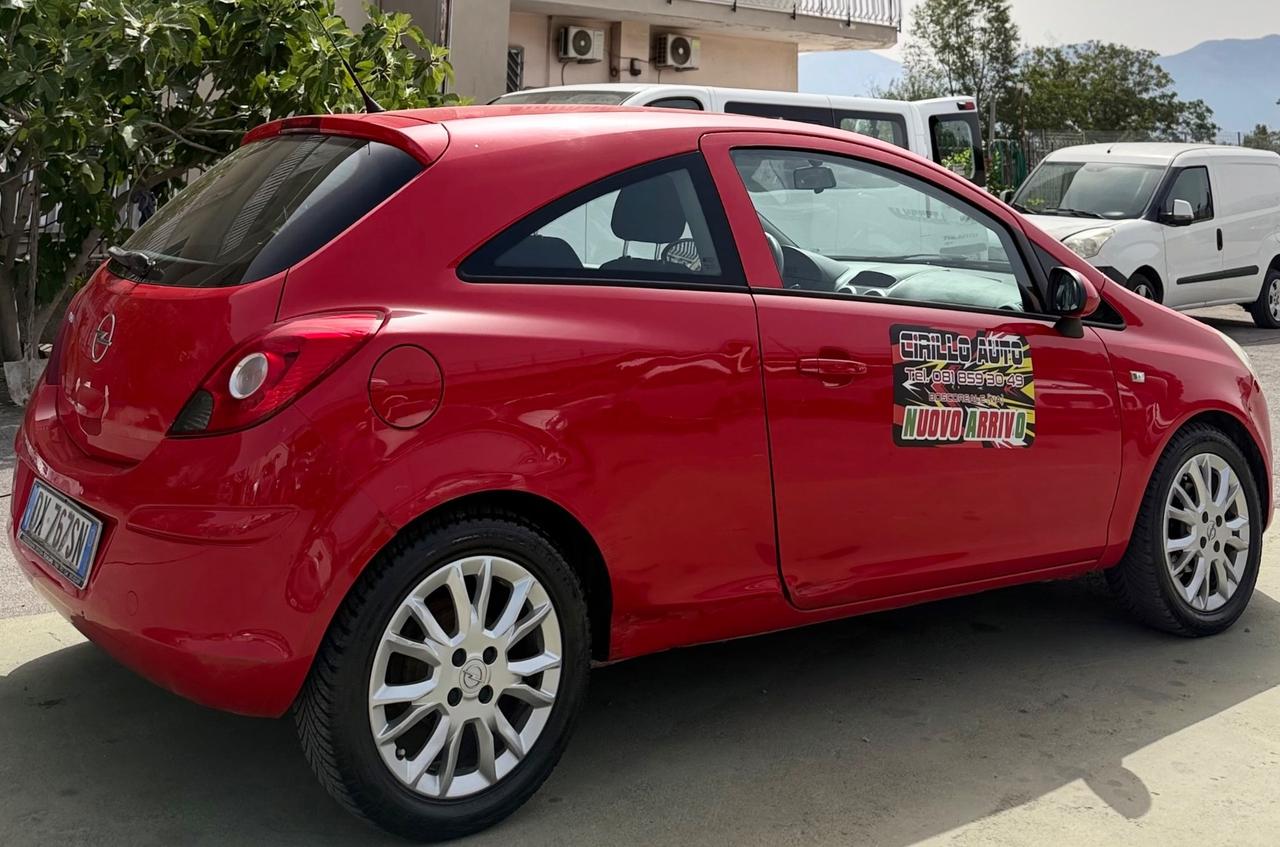 Opel Corsa 1.2 Gpl 80 Cv