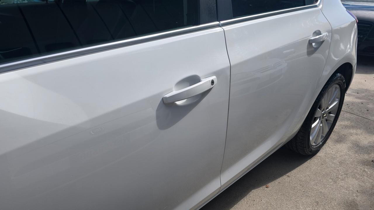 Opel Astra 1.7 CDTI 110CV 5 porte cosmo unico proprietario