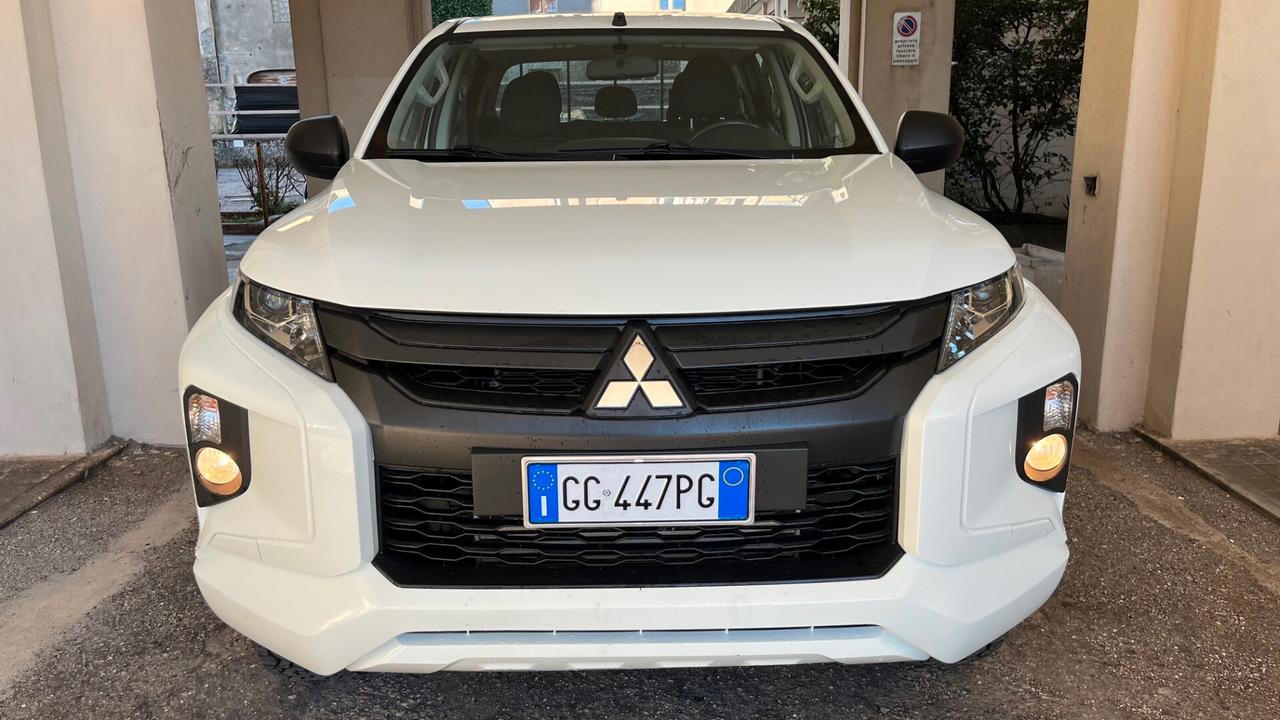 Mitsubishi L200 2.3 D Double Cab 4x4 Super Select Intense