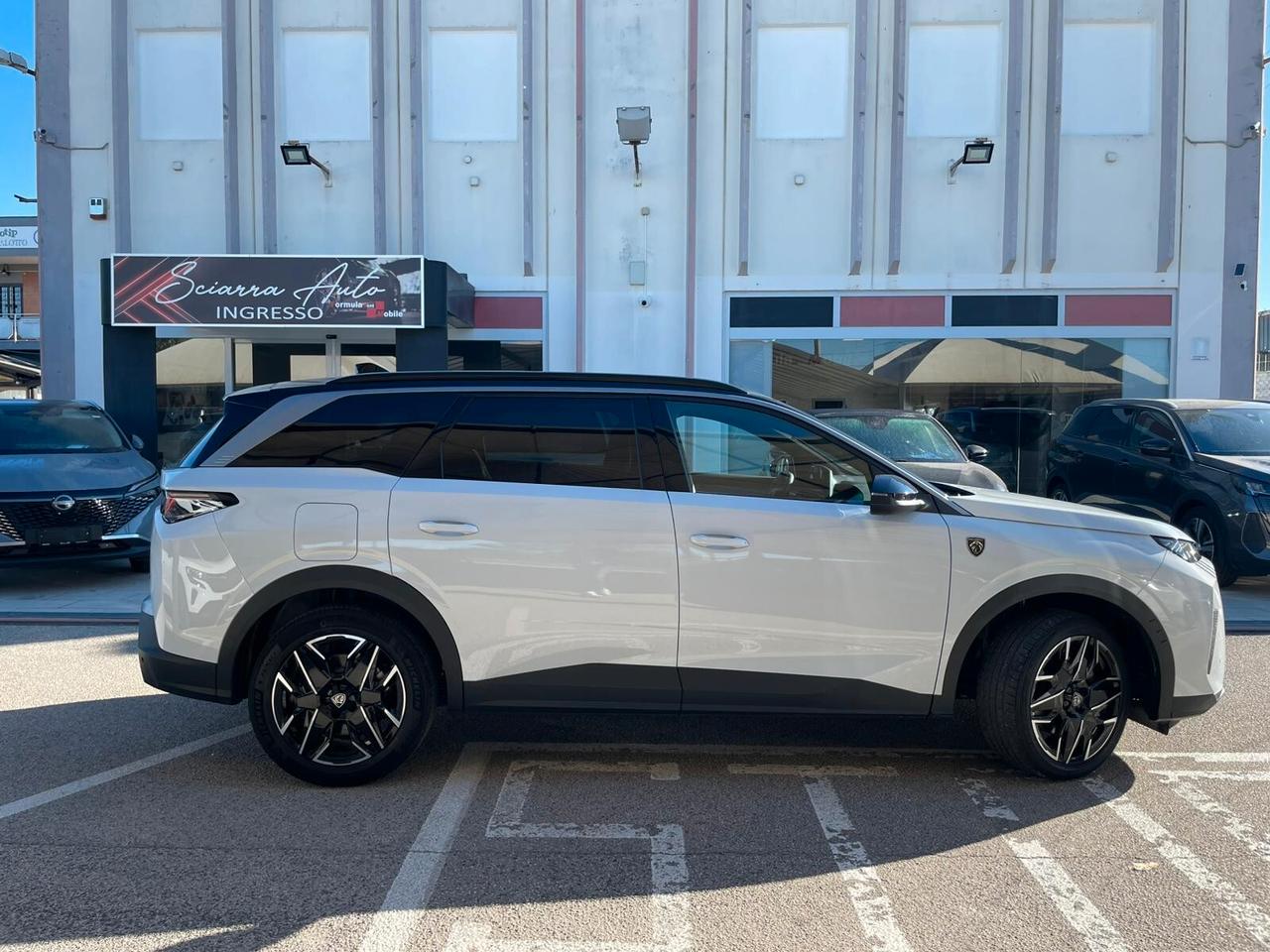 Peugeot 5008 Hybrid 145 e-DCS6 GT