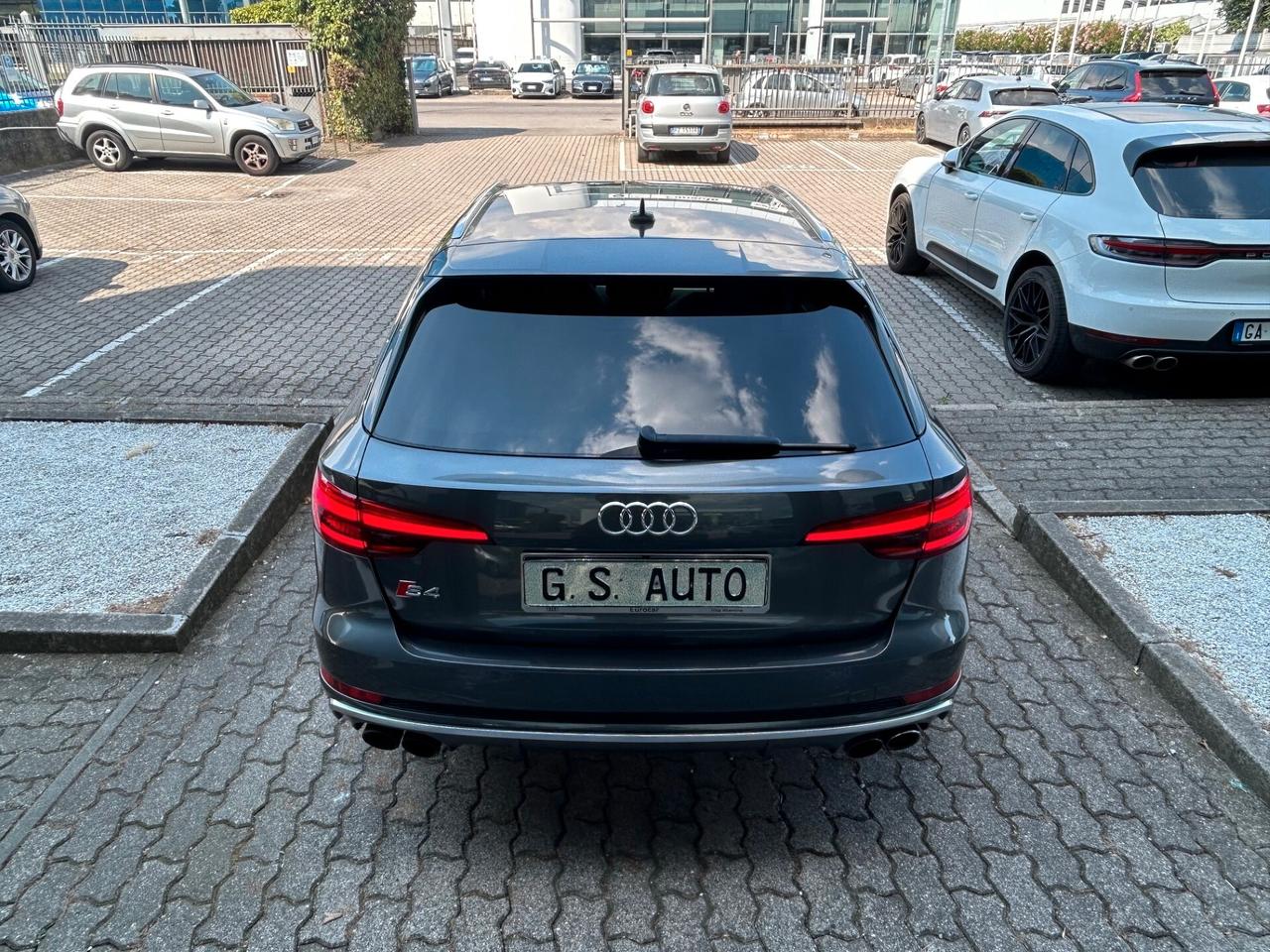Audi S4 Avant 3.0 tfsi quattro 354cv tiptronic