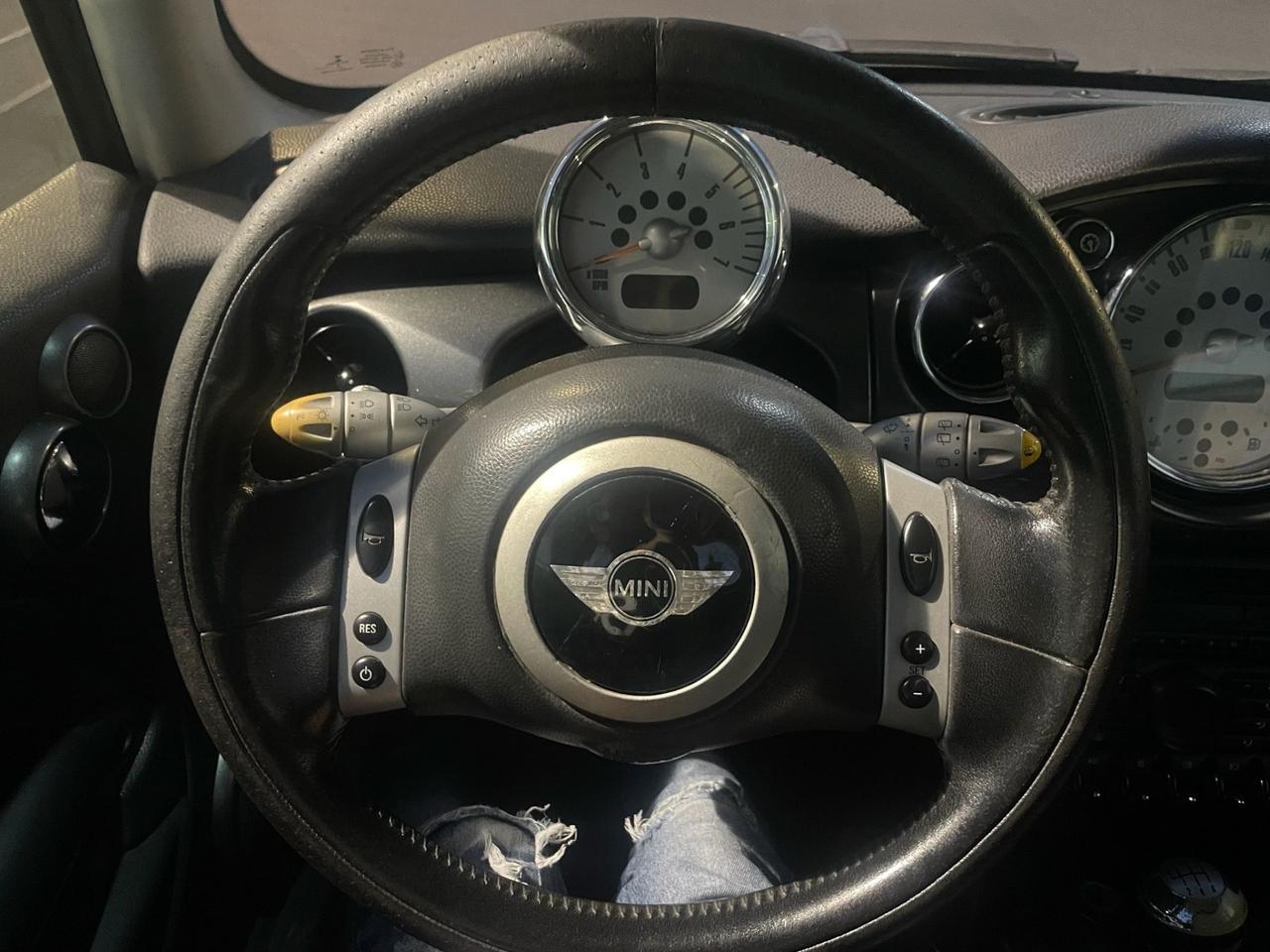 Mini 1.4 tdi One D de luxe