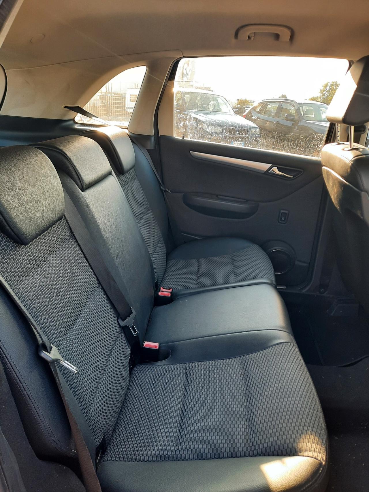 Mercedes-benz B 200 CDI Chrome