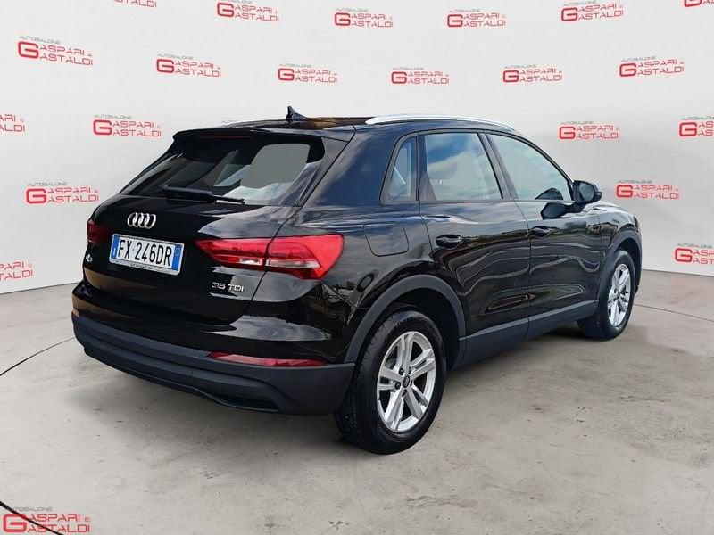 Audi Q3 35 TDI S tronic Business
