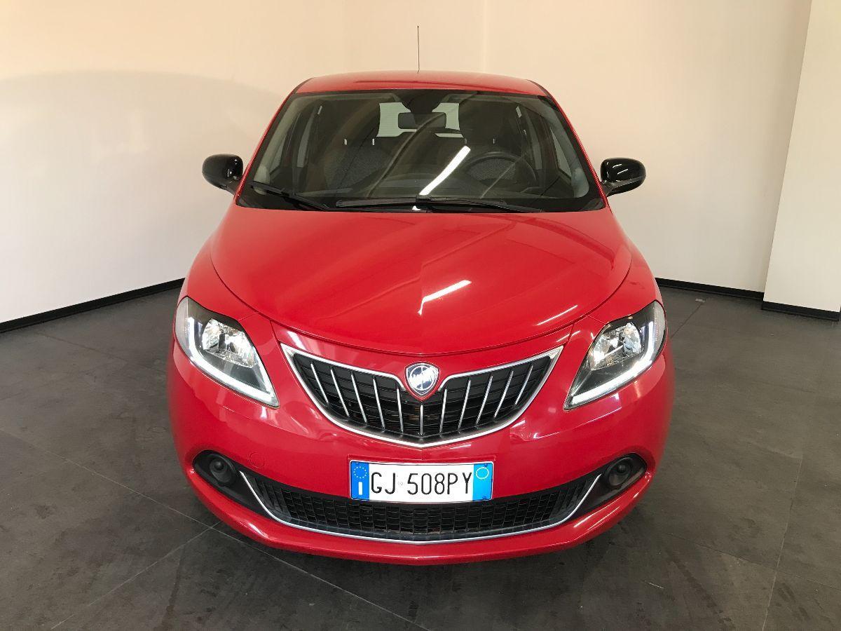 LANCIA Ypsilon 1.0 5p. Hybrid Silver