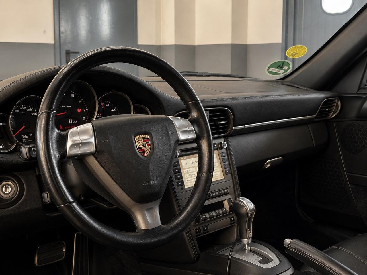 Porsche 911 Carrera Coupé