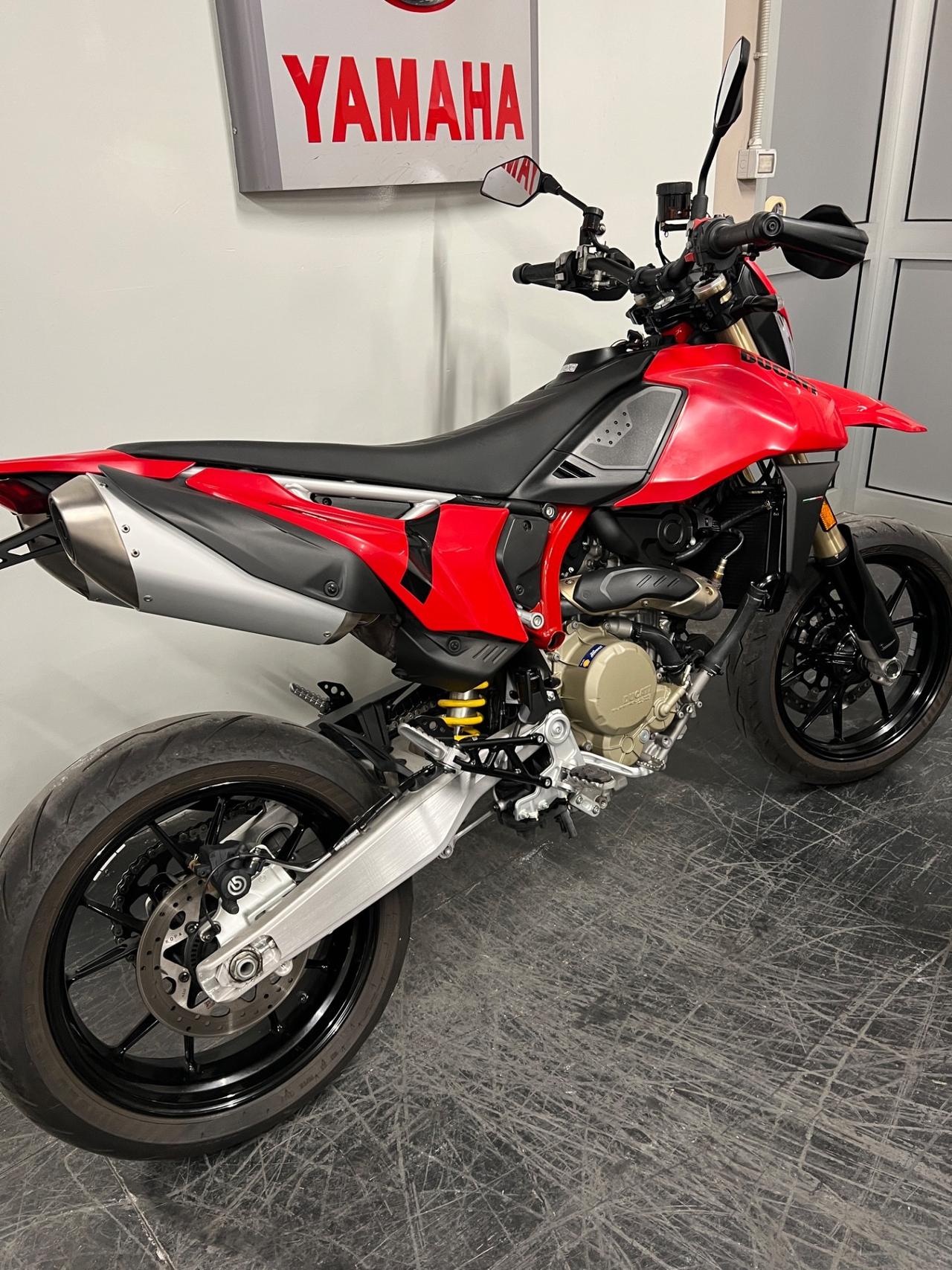 Ducati Hypermotard 698 MONO