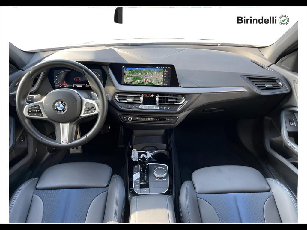 BMW Serie 1 (F40) - 118d 5p. Msport