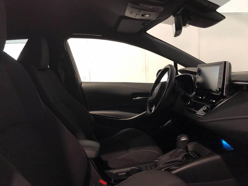 Toyota Corolla 2.0 Hybrid Style CVT