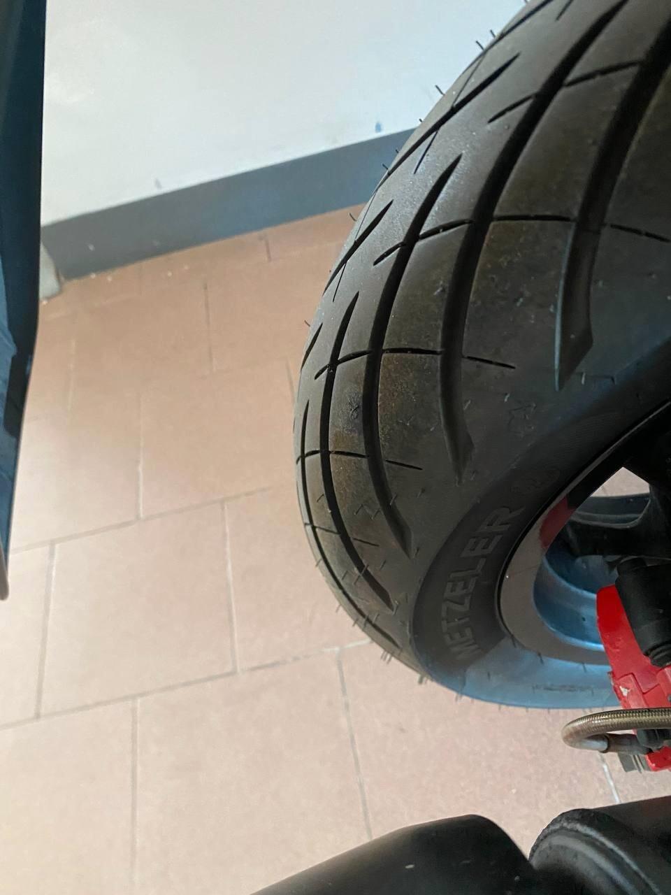 Kymco Xciting 300i r