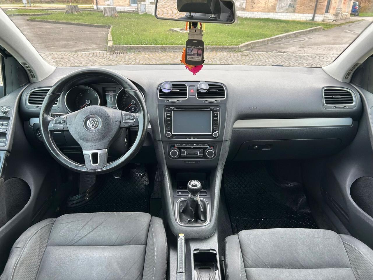 Volkswagen Golf 1.6 TDI DPF 5p. Highline