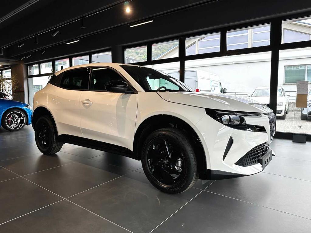 Alfa Romeo Junior 1.2 ibrida 136cv edct6