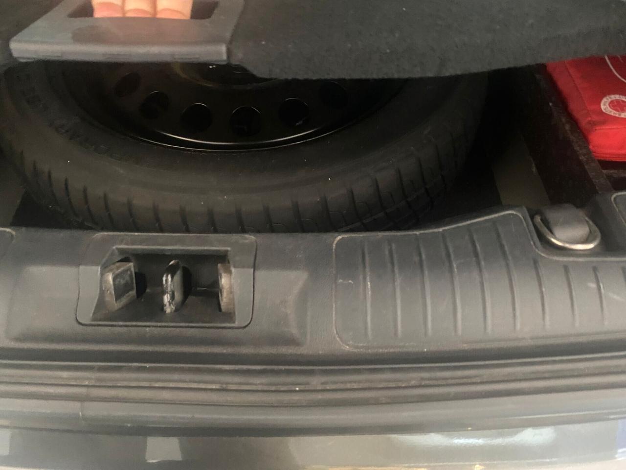 Ford Kuga 1.5 EcoBlue 120 CV 2WD Connect