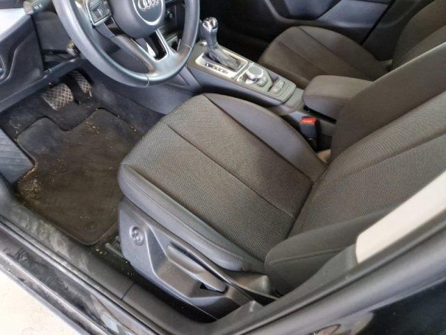 AUDI Q2 30 TDI S tronic Business