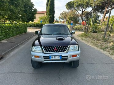 Mitsubishi L200 115 cv con gancio traino