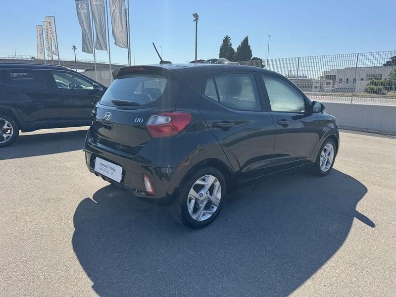Hyundai i10 1.0 MPI Tech + Connect