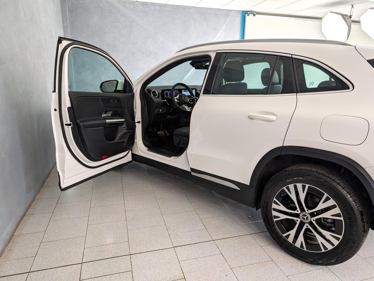 Mercedes-Benz 200d Automatic Progressive Advanced