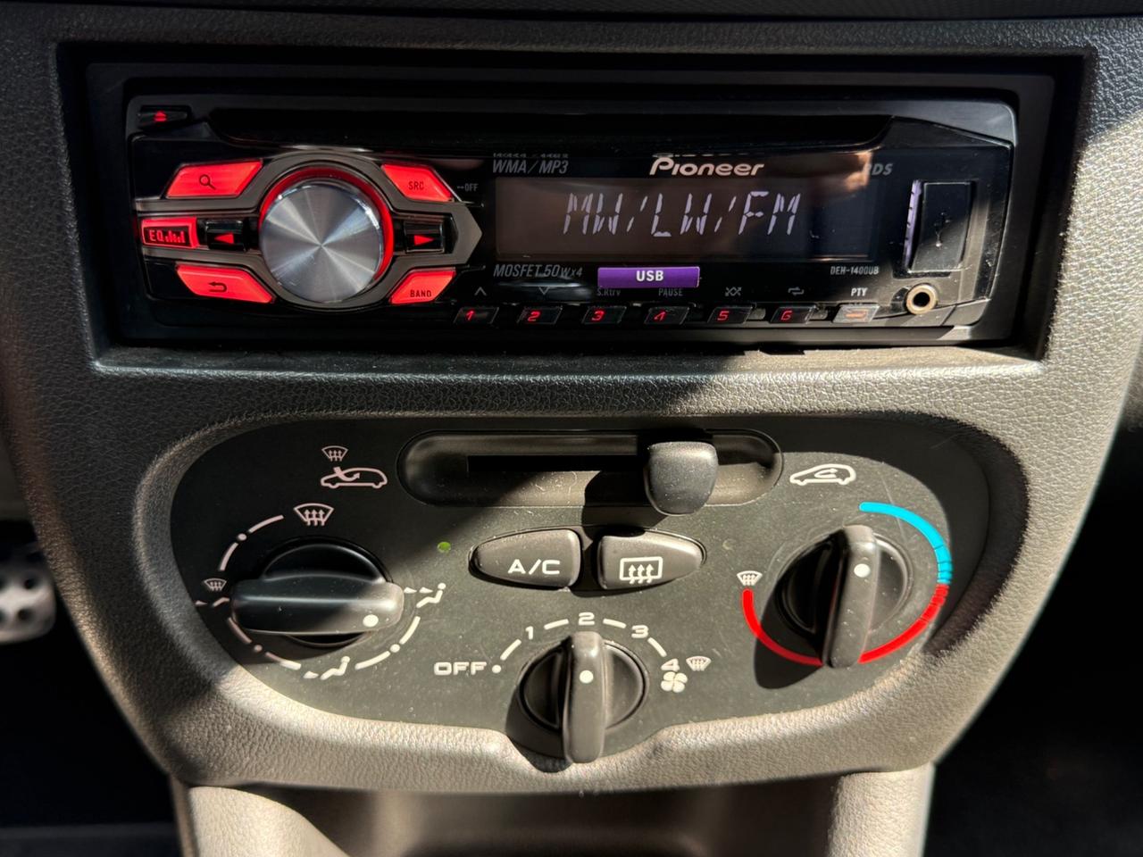 Peugeot 206 Plus 1.1 60CV 5p. Energie