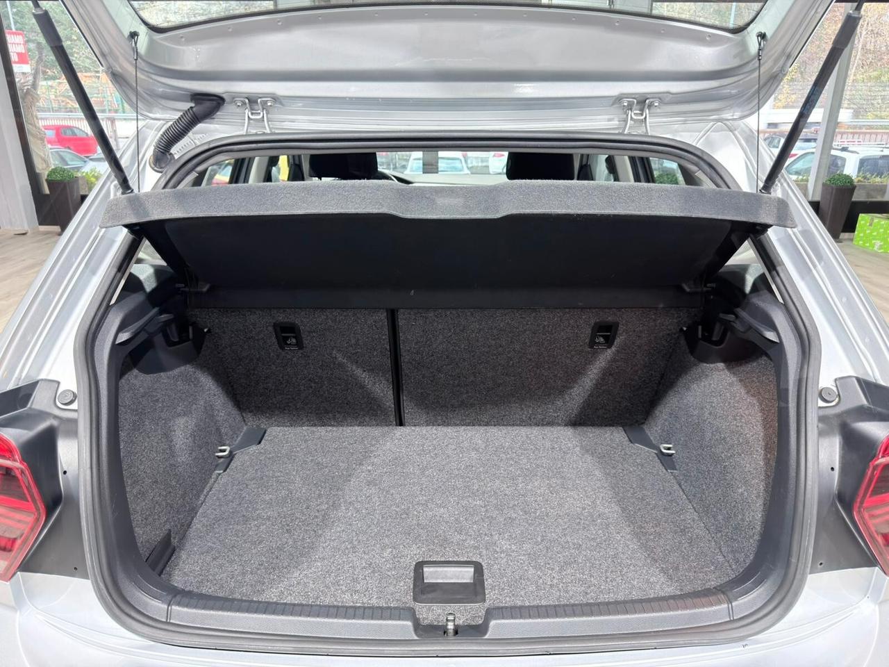 VW POLO 1.6 TDI 80CV COMFORTLINE 120.000KM 2018