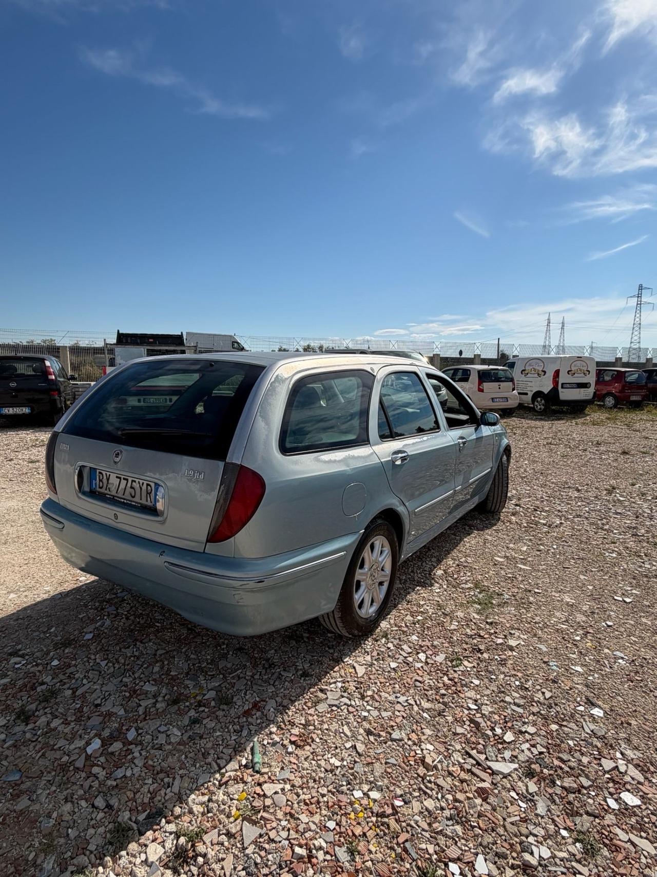 Lancia Lybra 1.9 JTD cat Station Wagon LX