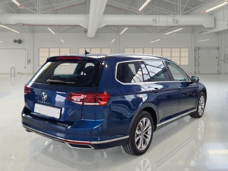 VOLKSWAGEN PASSAT VARIANT 2.0 TDI SCR EVO 110 KW EXECUTIVE DSG STATION WAGON