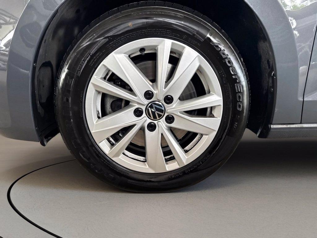 VOLKSWAGEN Touran 2.0 tdi business dsg del 2021
