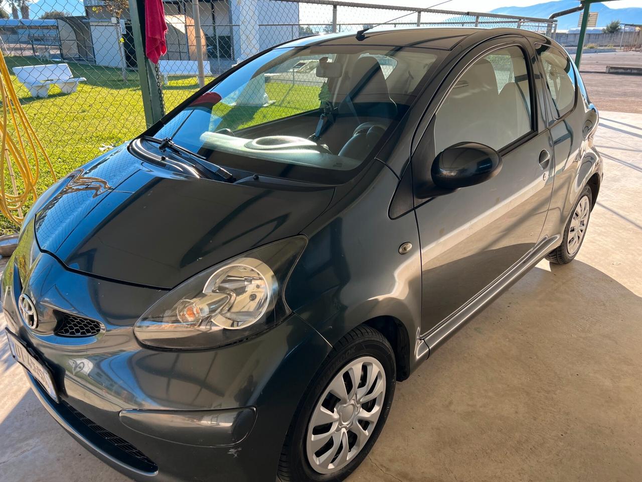 Toyota Aygo 1.0 12V VVT-i 3 porte Sol