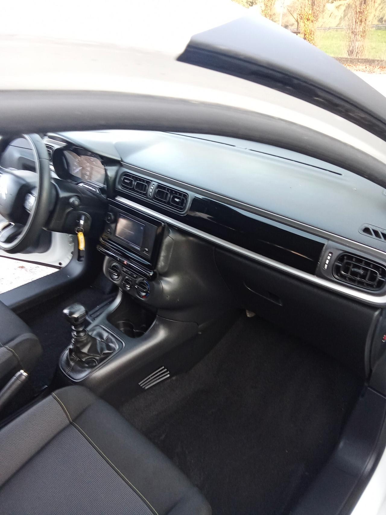 Citroen C3 BlueHDi 100 N1 021