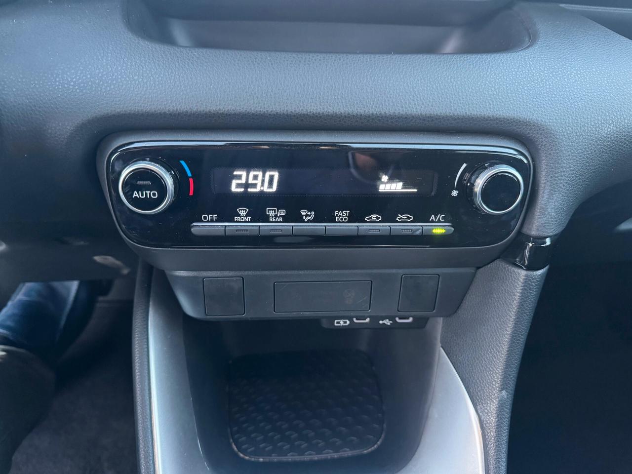 Toyota Yaris 1.5cc HEV Full Hybrid 116cv Active