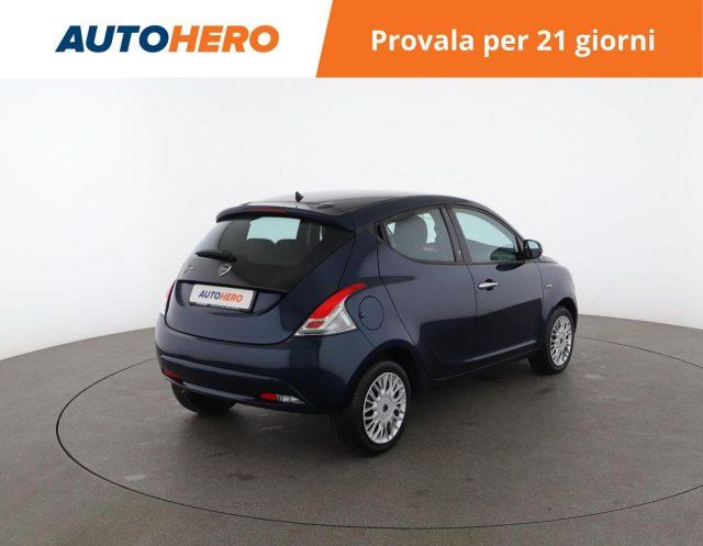 LANCIA Ypsilon 1.2 69 CV 5 porte Silver