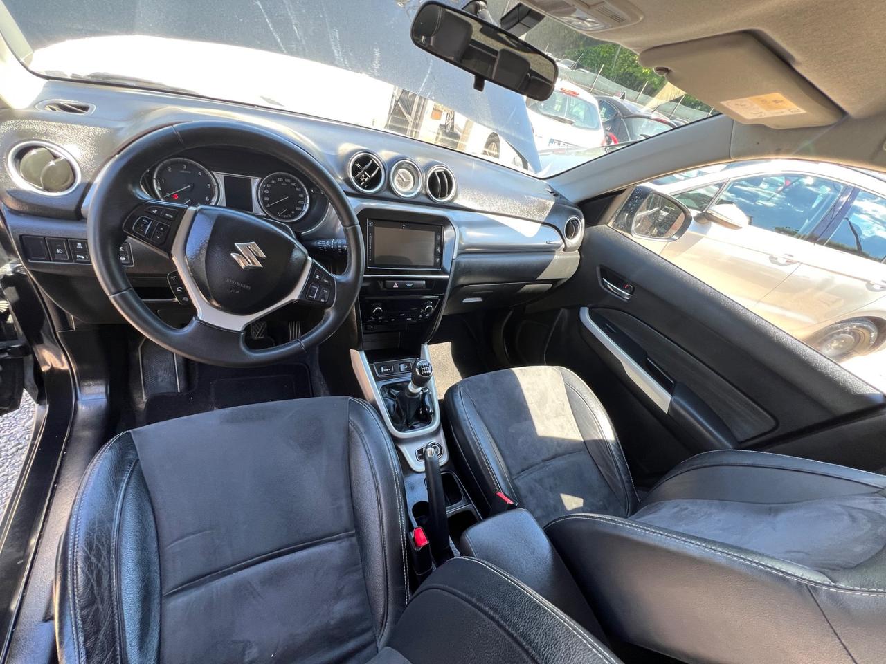 Suzuki Vitara 1.6 DDiS 4WD AllGrip DCT V-Top
